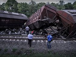 В Симферополе два грузовых вагона сошли с рельсов