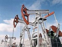 Нефть продолжает дешеветь после снижения прогнозов ОПЕК