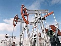 Цена нефти Brent стремится вниз к $78 за баррель