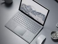 Ноутбук Microsoft Surface Laptop украсили алькантарой