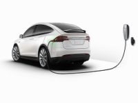 Расследование вновь не нашло вины Tesla в смертельном ДТП