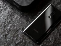 В смартфоне Meizu Zero нет кнопок и интерфейса зарядки