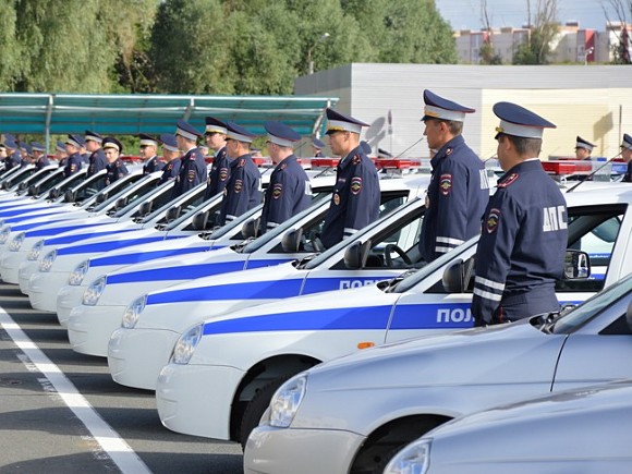 В Саратове в день визита главы Минздрава задержали голодающую многодетную пикетчицу