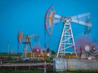 Нефть смывает рубль