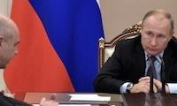 Путин поручил обложить налогом самозанятых по всей России