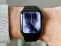 В часах Apple Watch Series 6 будет три разных аккумулятора