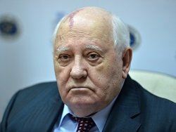 Михаил Горбачёв: Мир готовится к новой холодной войне