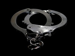 Слишком настойчивого ухажера дочери Обамы отправили к психиатрам