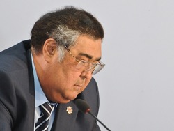 "Отставка для него равна смерти"