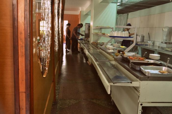 Чем кормили людей в советских столовых