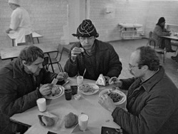 Чем кормили людей в советских столовых