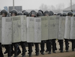 Режим сужает периметр обороны