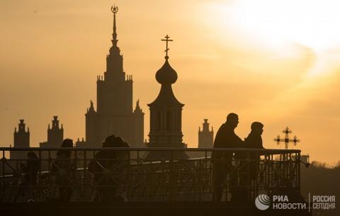 Конфликт между миром и Церковью: дело тут не в "пропаганде"