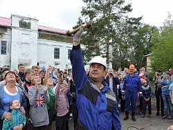 В Амурской области вскрыли капсулу времени 1967 года.