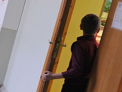 Средняя школа выживания: как спастись от травли