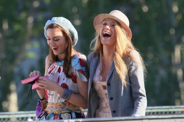 Русские ведь всегда "при чем"