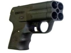 Главред "Новой газеты" планирует "вооружить редакцию" из-за продолжающихся нападений