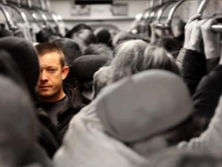 Кому выгодна дискредитация половины населения?