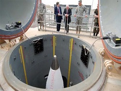 Пентагон заходит на Россию с Аляски