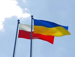 Глава ОУН напомнил Варшаве, как они "приводили поляков в чувство"