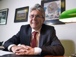 Теперь - без чая: новый президент Академии Наук отменил столетнюю традицию