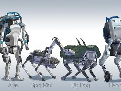 Видео дня: как в Boston Dynamics пыталась помешать роботу открыть дверь