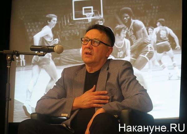 "Ценности, которые сейчас потеряны". Известный тренер рассказал подлинные истории героев фильма "Движение вверх"