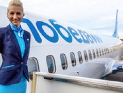 Принципиальная стюардесса "Победы" запретила переложить младенца на свободное кресло