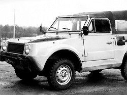 Первая "амфибия": советский вездеход ВАЗ-2122 "Река"