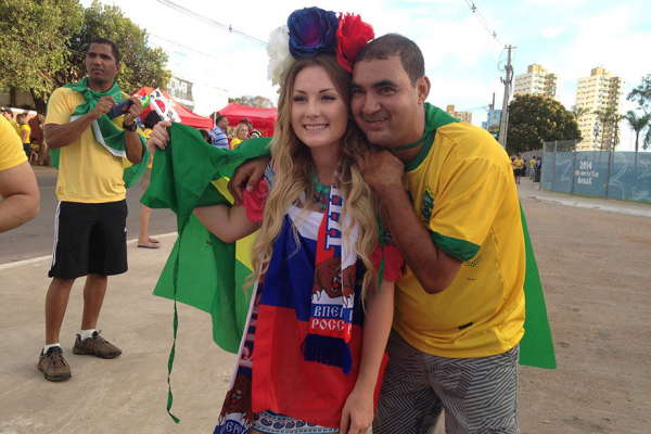 ЧМ-2018: Футбольные фанаты заполонили российские города