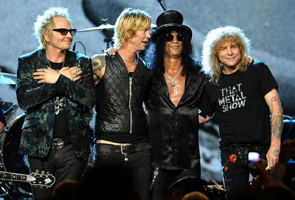 Их не было двадцать лет. И вот они возвращаются: Guns N' Roses
