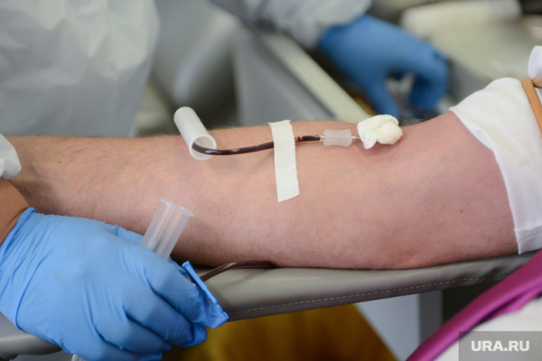 Как россиян жестко вышвыривают из программы почетных доноров. Схема