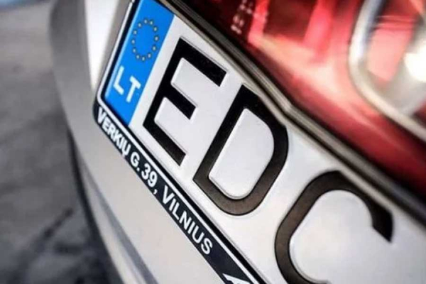 А в Киеве снова "Евромайдан". Теперь из-за "евроблях"