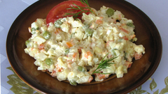 Рестораны заставляют готовить русские блюда. Но где из взять?