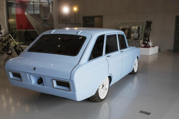 Концерн &laquo;Калашников&raquo; представил своего убийцу Tesla