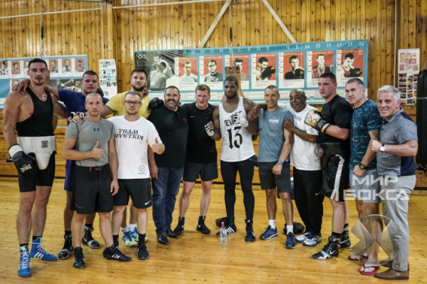 Сиренко все же помогает Поветкину готовиться к бою с Джошуа