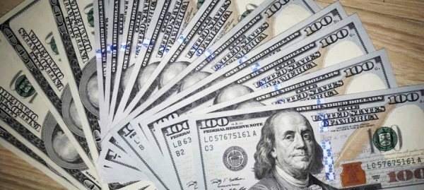 Новые санкции США вполне могут привести к ограничению оборота доллара в России