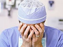 Российские больницы сокращают медперсонал из-за майских указов