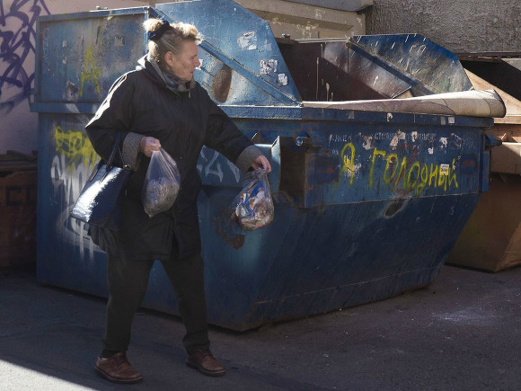 Во псковских многоэтажках могут заварить мусоропроводы