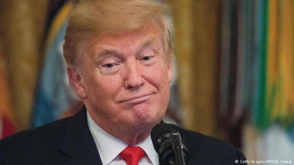 В Пентагон и Белый дом прислали "подозрительные конверты"