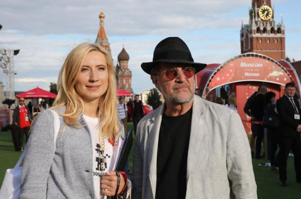 &laquo;Еще есть силы и упрямство!&raquo;. Леониду Ярмольнику &ndash; 65 лет