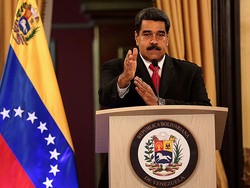 Переворот в Венесуэле за венесуэльские же деньги