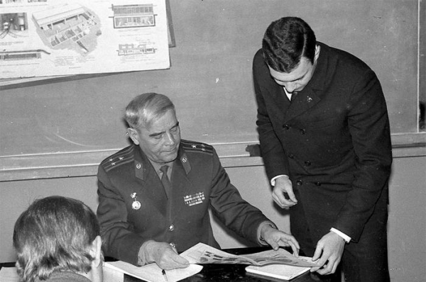 Как одевались студенты брежневской поры