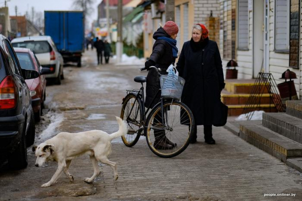 Пятьсот? Пятьсот рублей &mdash; это хорошо. Знаете, как мы бы на них жили!