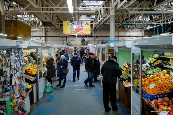 Пятьсот? Пятьсот рублей &mdash; это хорошо. Знаете, как мы бы на них жили!