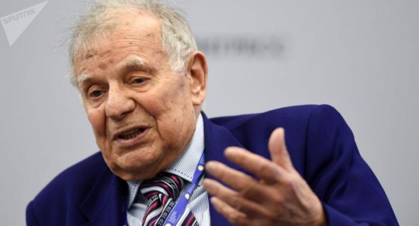 Жорес Алфёров, махинации или достижения?