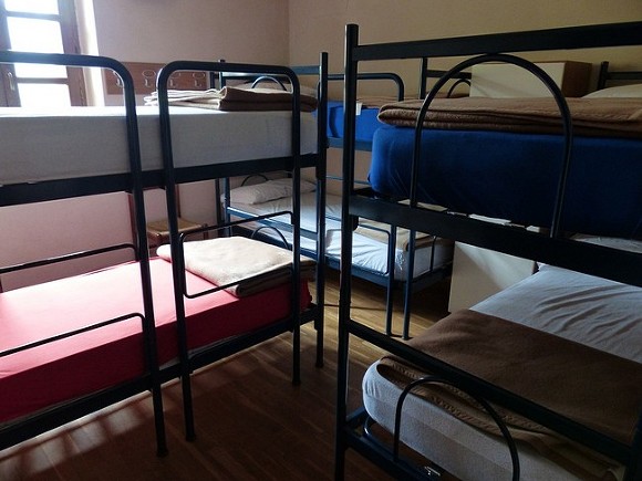 Совфед отклонил закон о запрете хостелов в многоквартирных домах