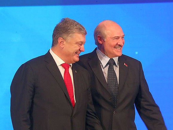 Лукашенко предрек Порошенко победу на выборах и предложил российскому ТВ &laquo;отстать&raquo; от Ук