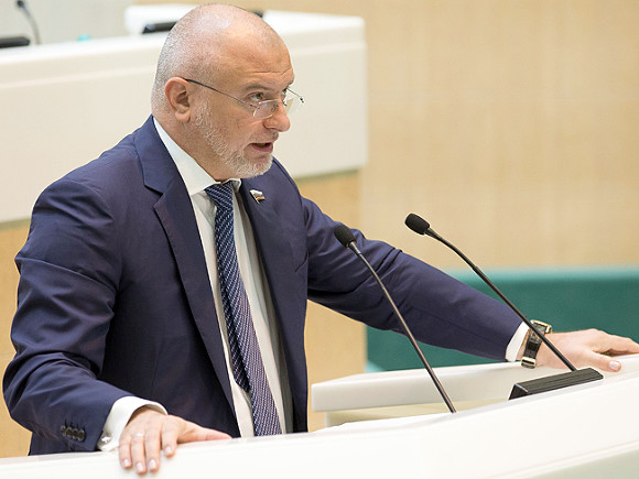 В Совфеде признались, что закон о наказании за фейки нужен для удержания власти