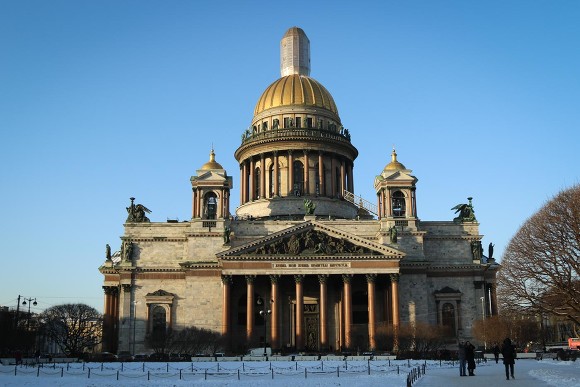 Власти решили не отдавать Исаакий РПЦ